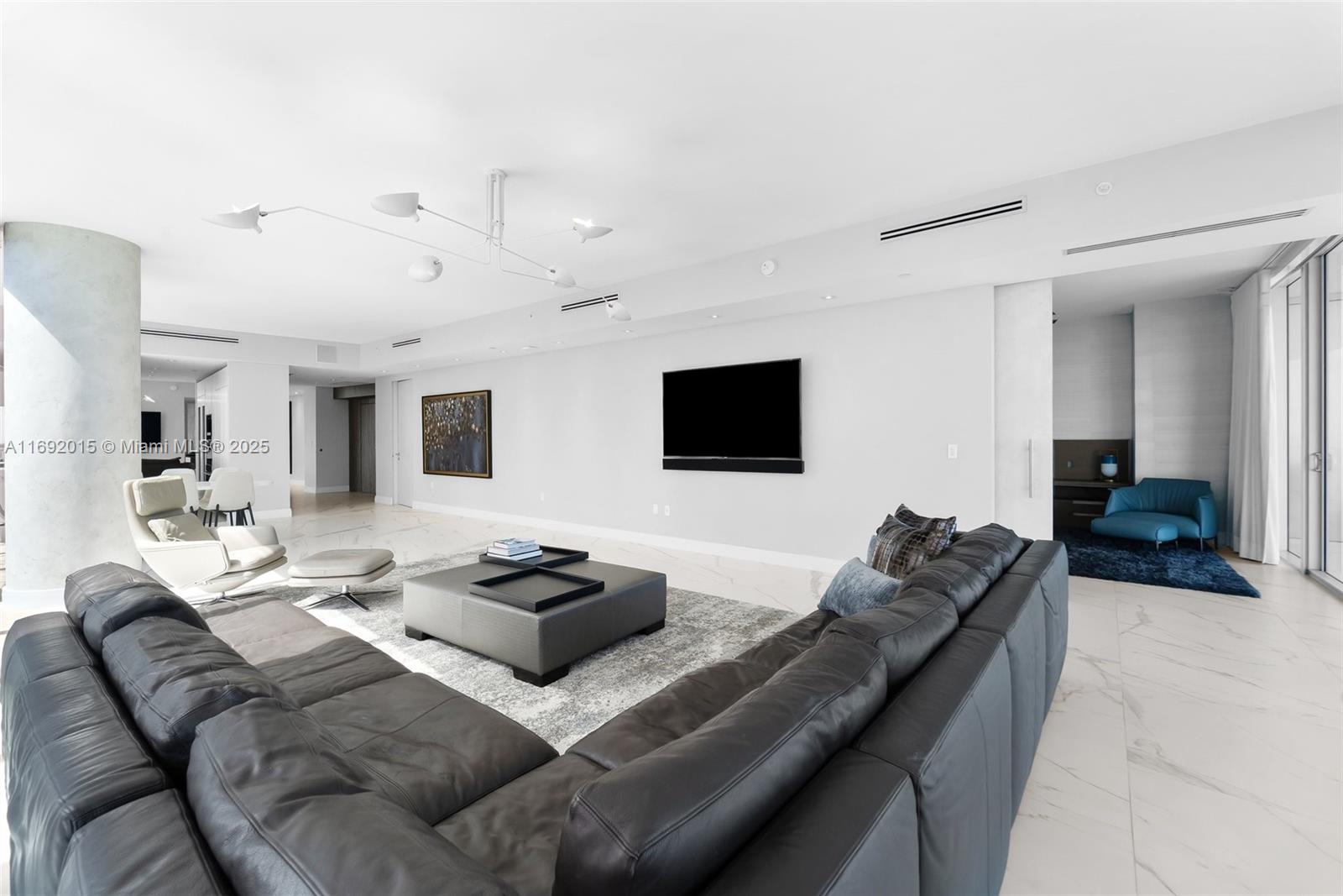 2200 FORT LAUDERDALE BEAC - Residential