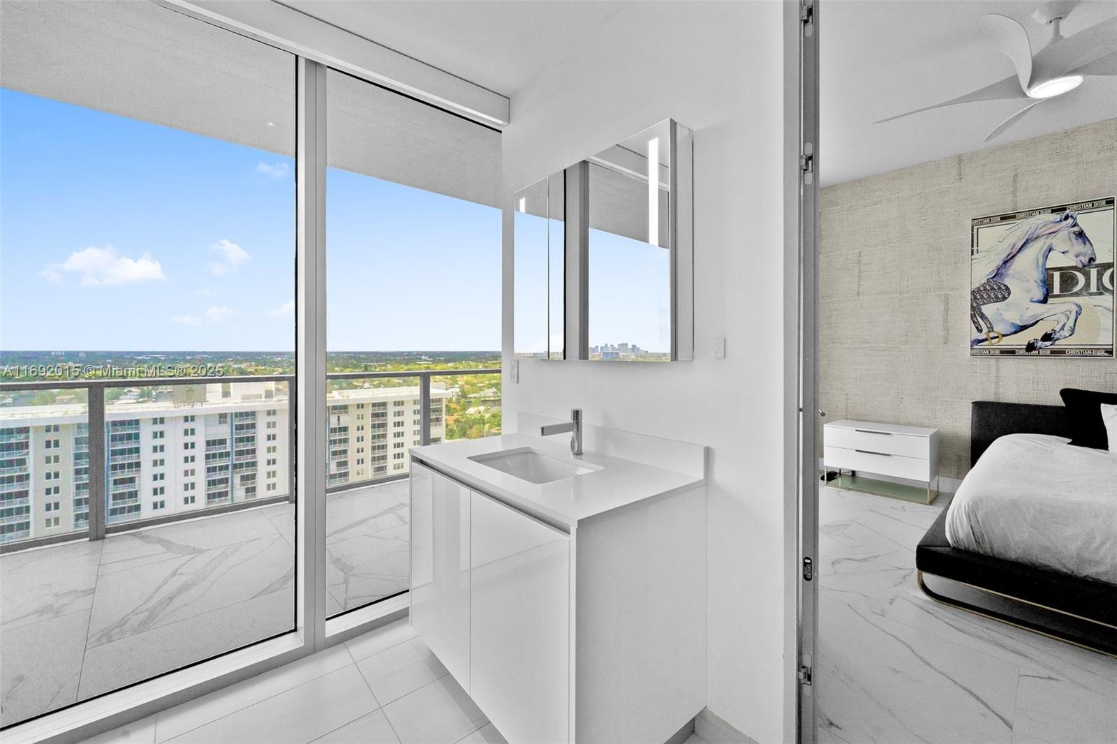 2200 FORT LAUDERDALE BEAC - Residential