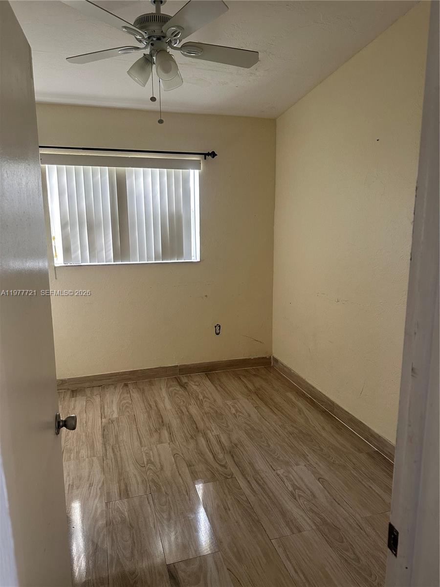 LINCOLN ESTS - Residential