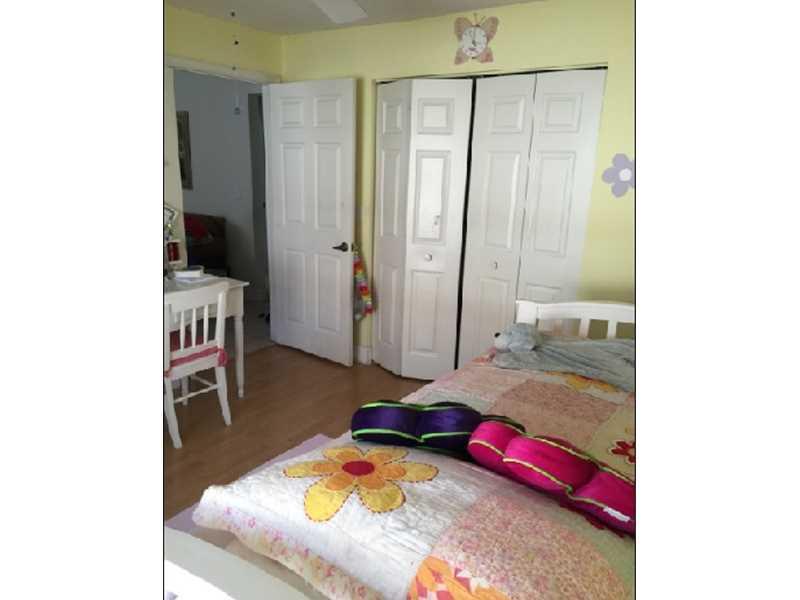 SILVER LAKES AT PEMBROKE - Residential