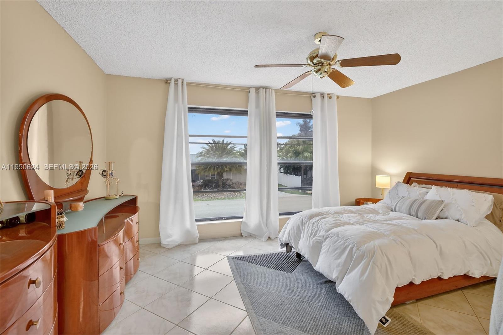 BAYVIEW VILLAGE CONDO - Residential