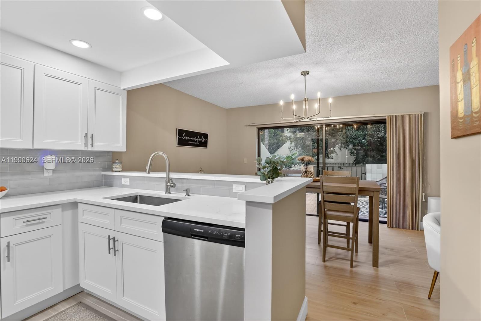 BAYVIEW VILLAGE CONDO - Residential