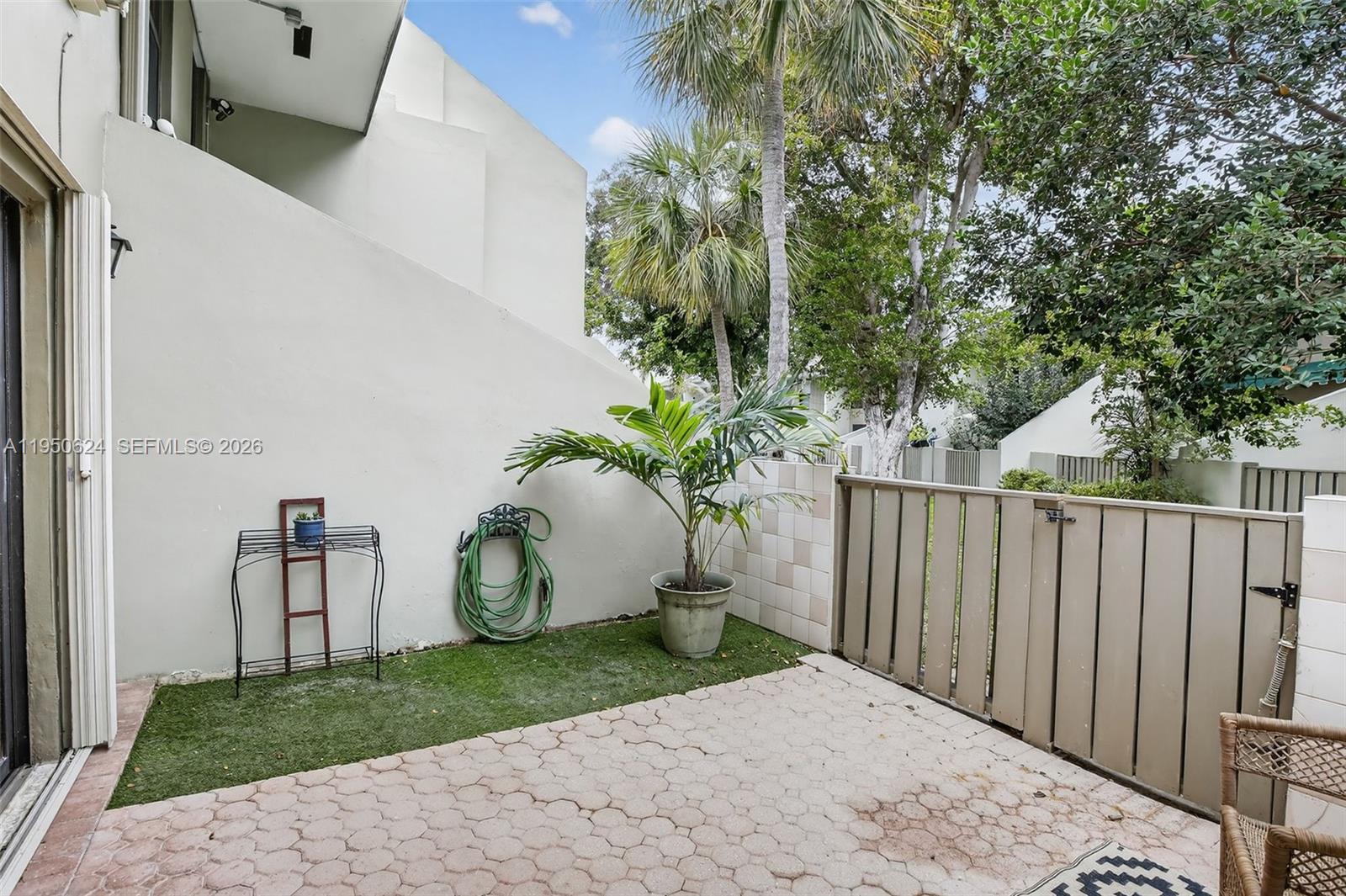 BAYVIEW VILLAGE CONDO - Residential