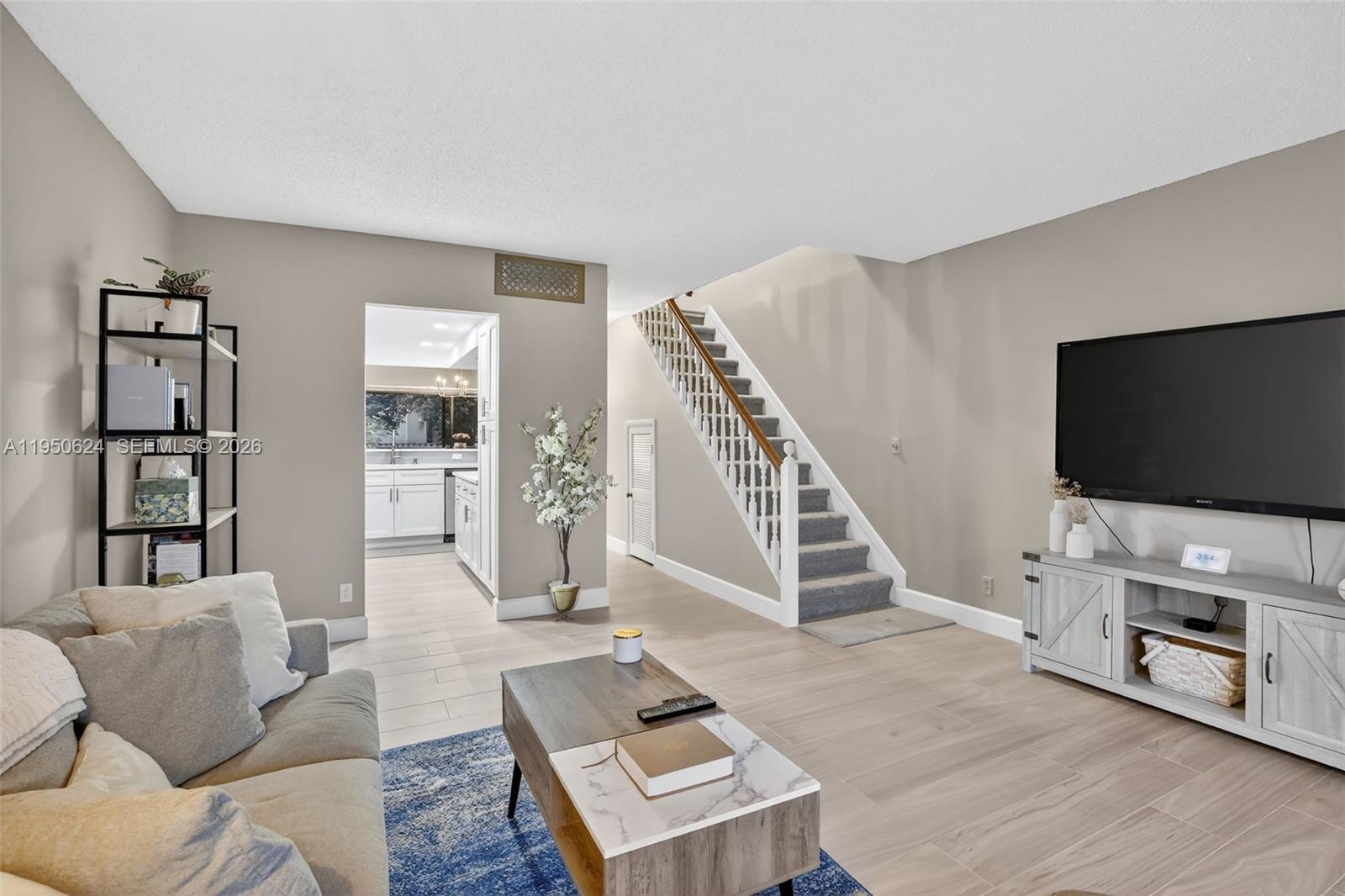 BAYVIEW VILLAGE CONDO - Residential