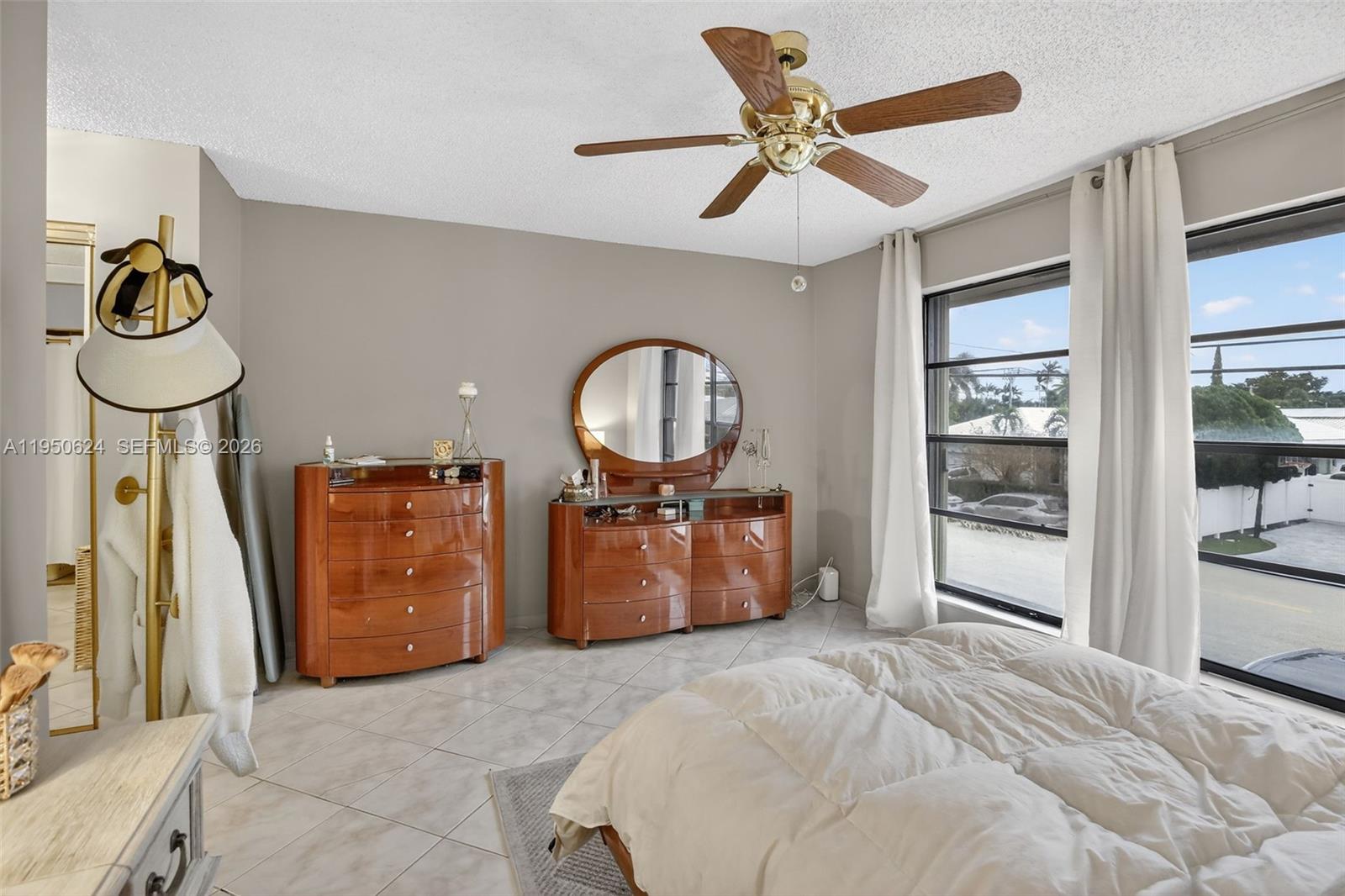 BAYVIEW VILLAGE CONDO - Residential