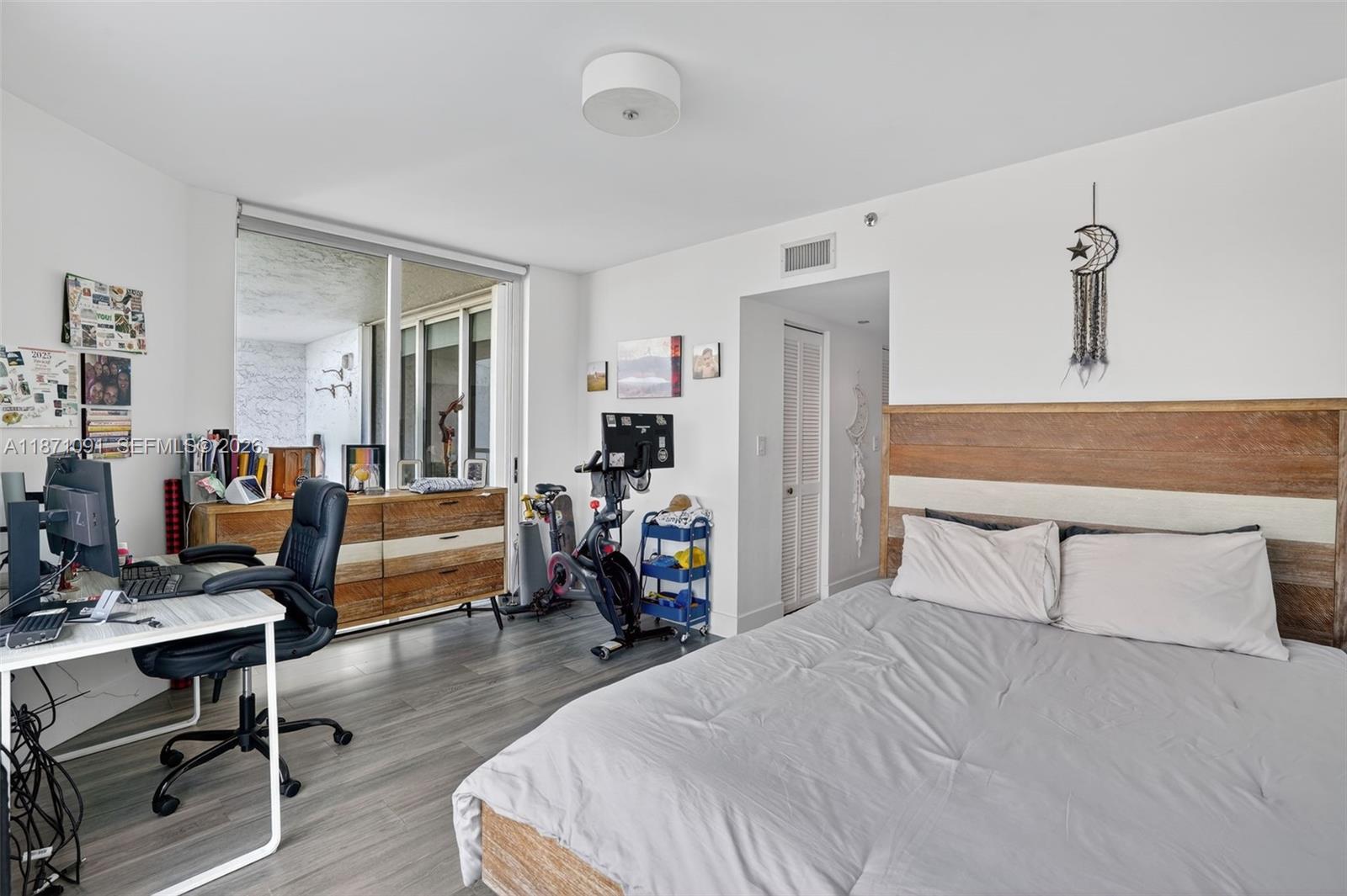 THE GRANDVIEW CONDO - Residential