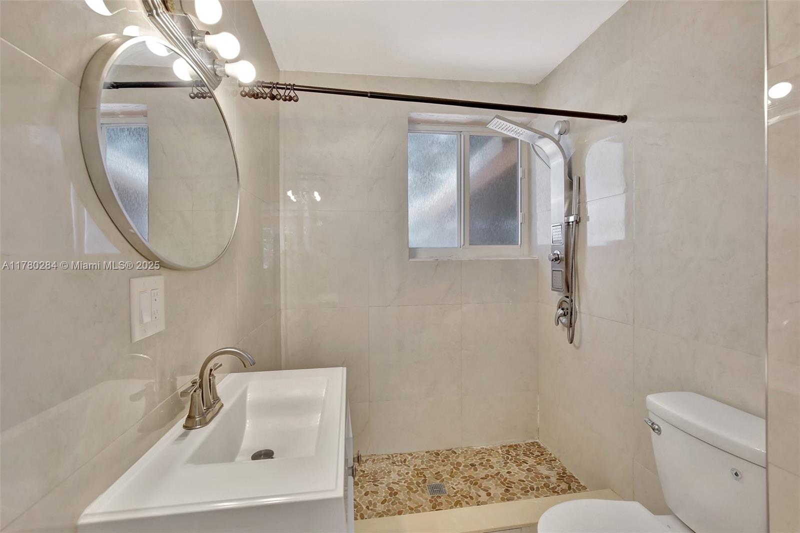 DRIFTWOOD ESTATES NO 1 - Residential