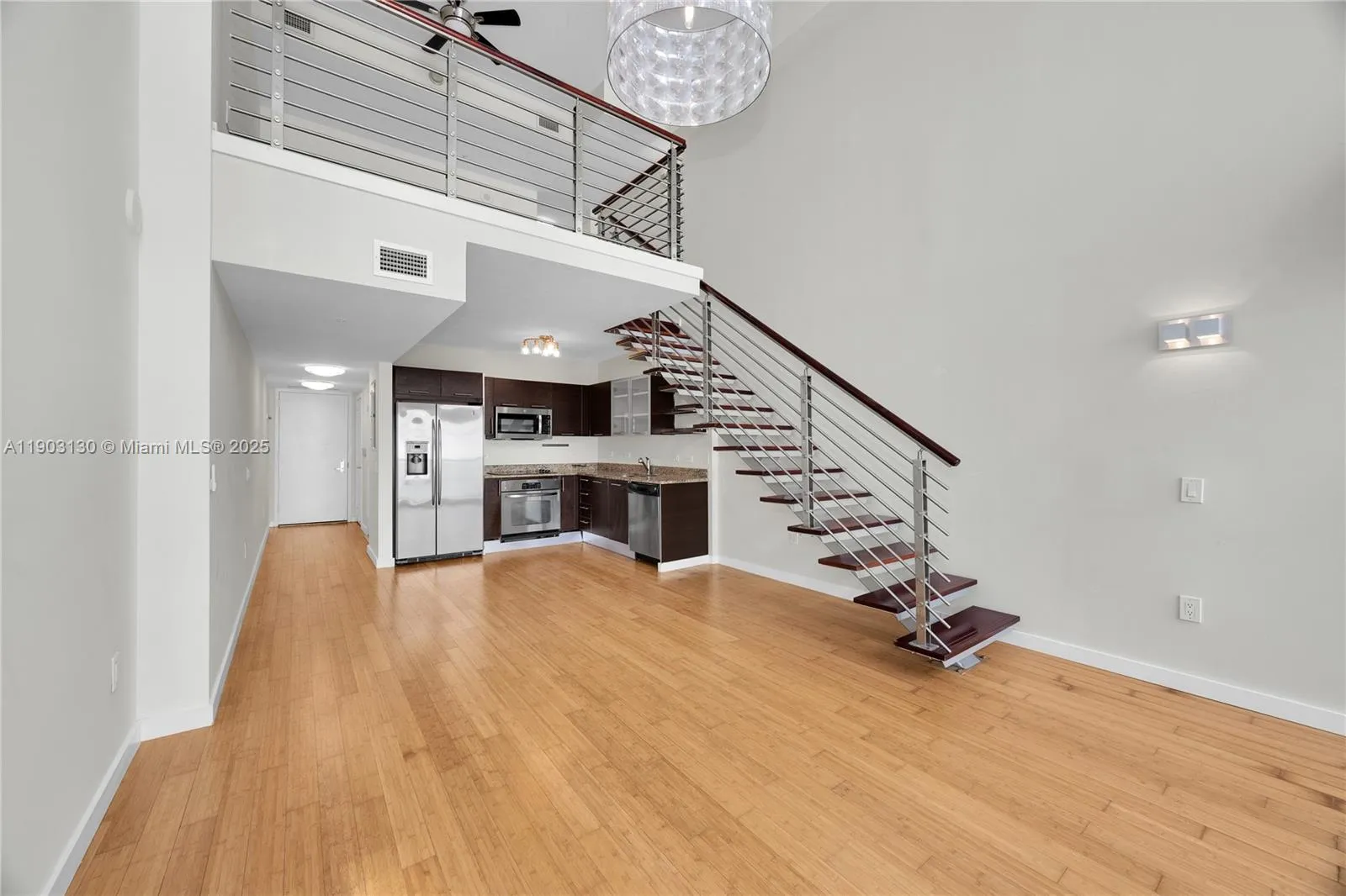 Miami, Florida 33131, United States, 1 Bedroom Bedrooms, ,2 BathroomsBathrooms,Residential,Active,234502