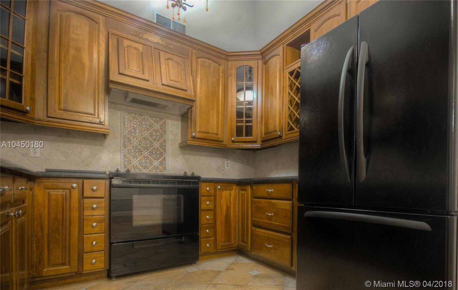 COUNTERPOINT ESTATES 8 - Residential Lease