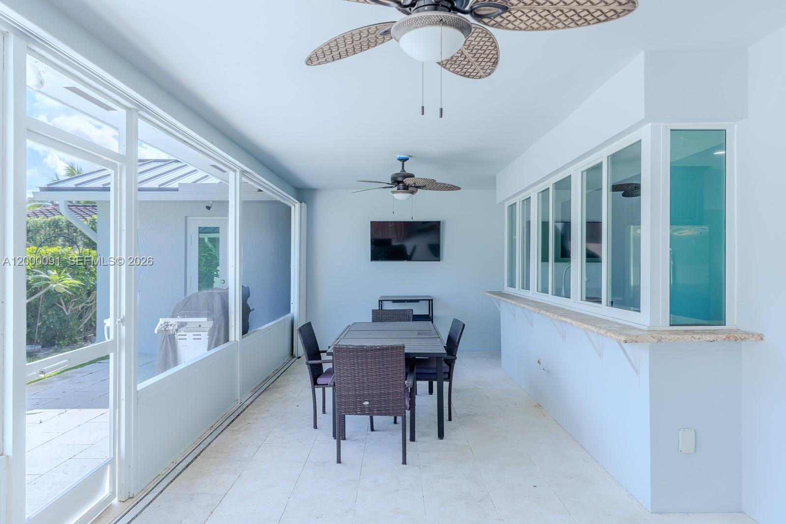 HOLLYWOOD HILLS AMEN PLAT - Residential Lease