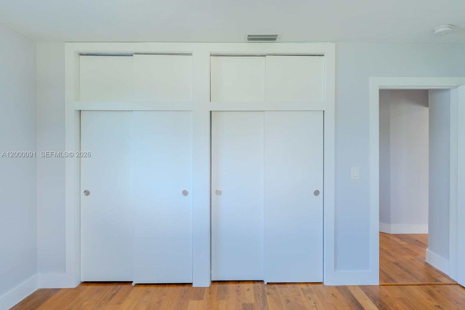 HOLLYWOOD HILLS AMEN PLAT - Residential Lease