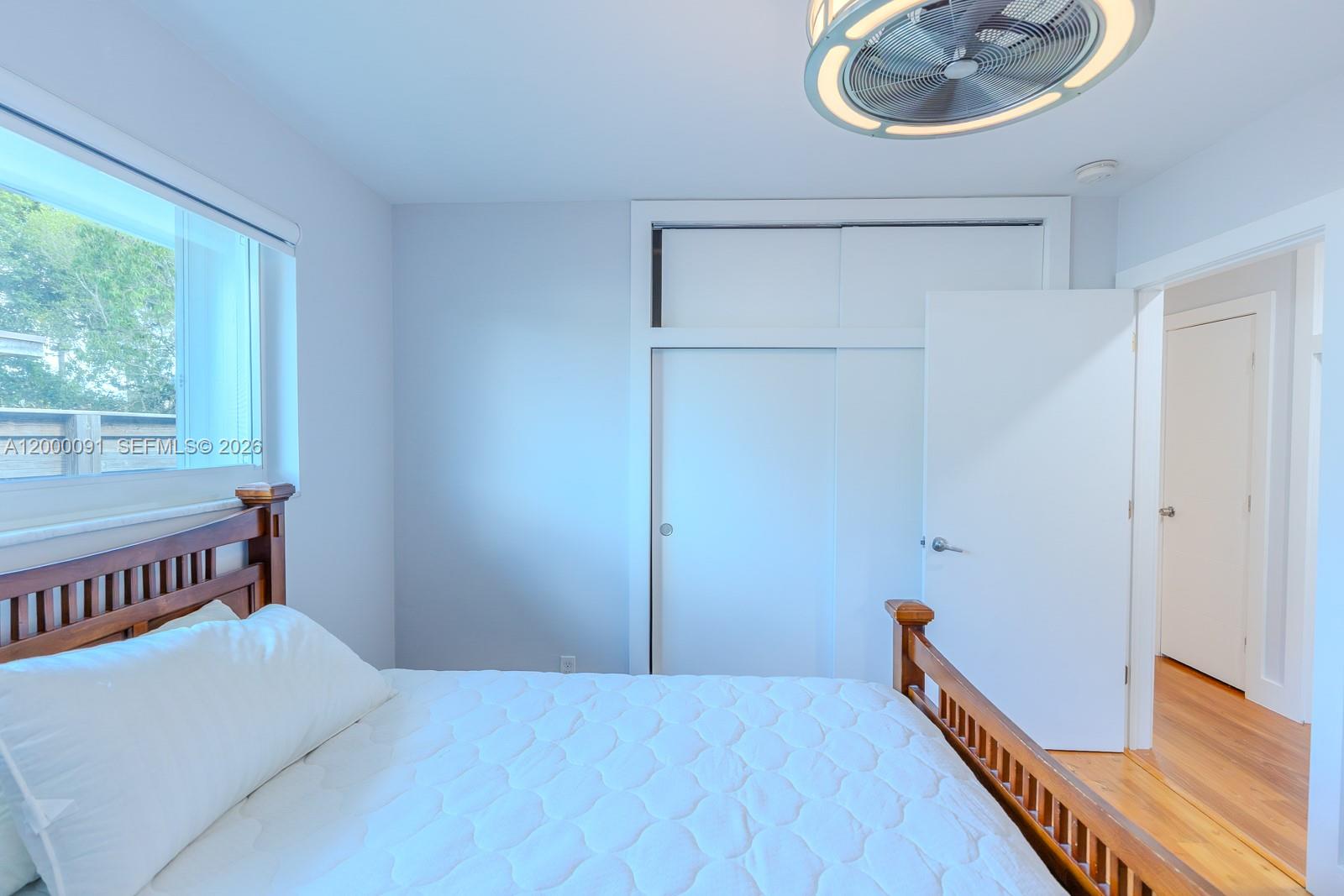 HOLLYWOOD HILLS AMEN PLAT - Residential Lease