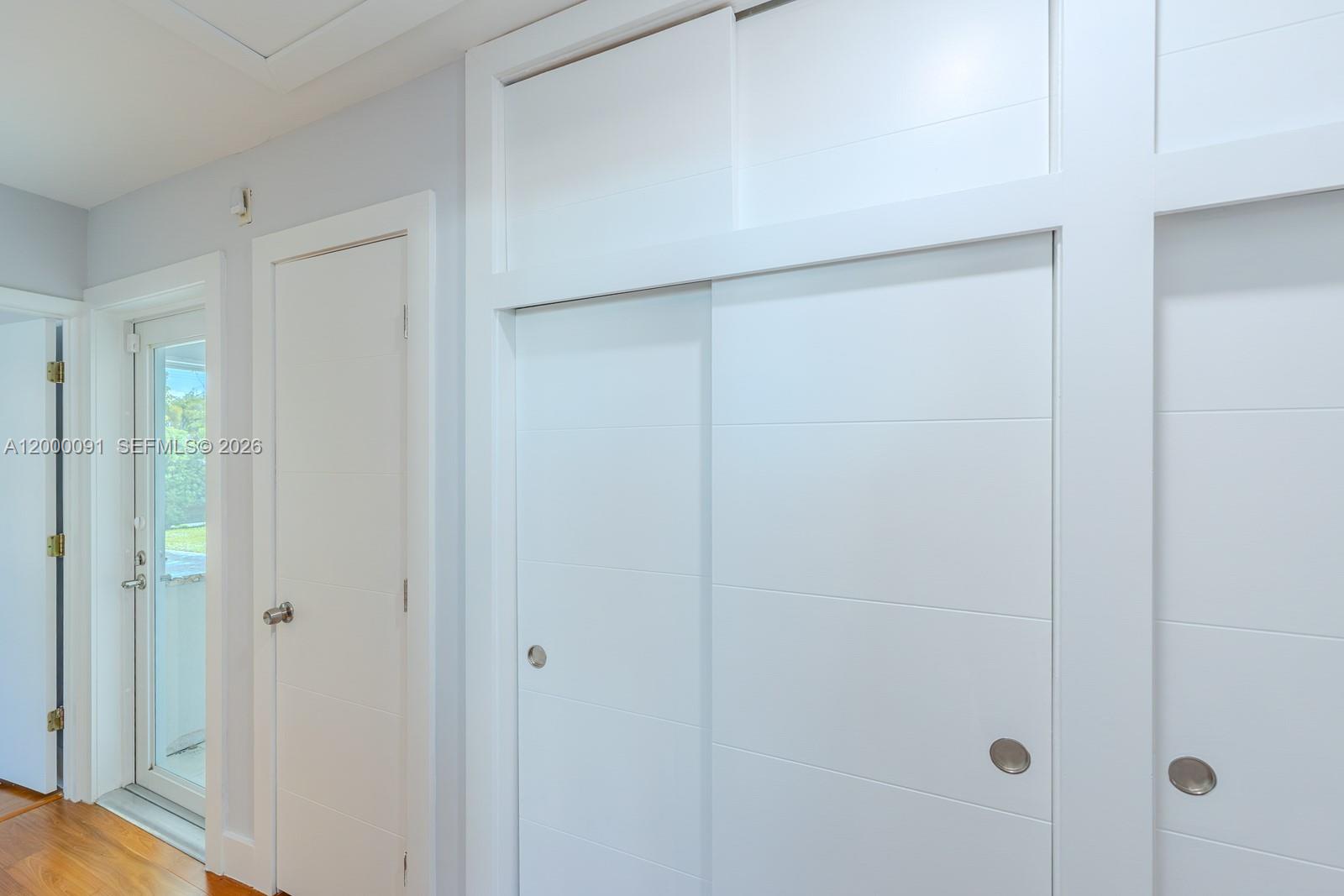 HOLLYWOOD HILLS AMEN PLAT - Residential Lease