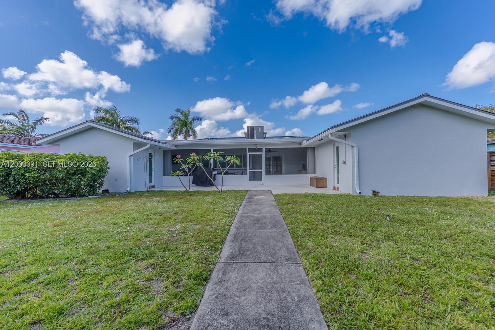 HOLLYWOOD HILLS AMEN PLAT - Residential Lease