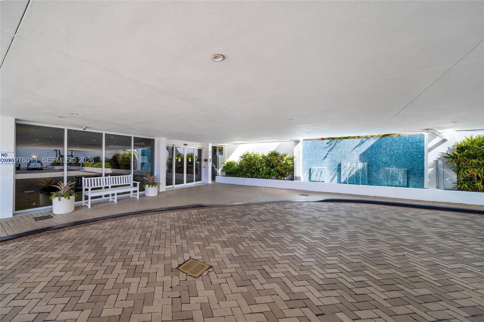 OCEAN SUMMIT CONDO - Residential Lease