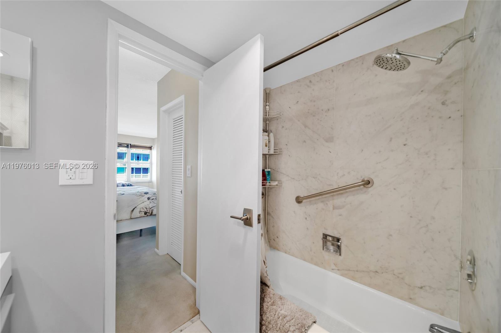 OCEAN SUMMIT CONDO - Residential Lease