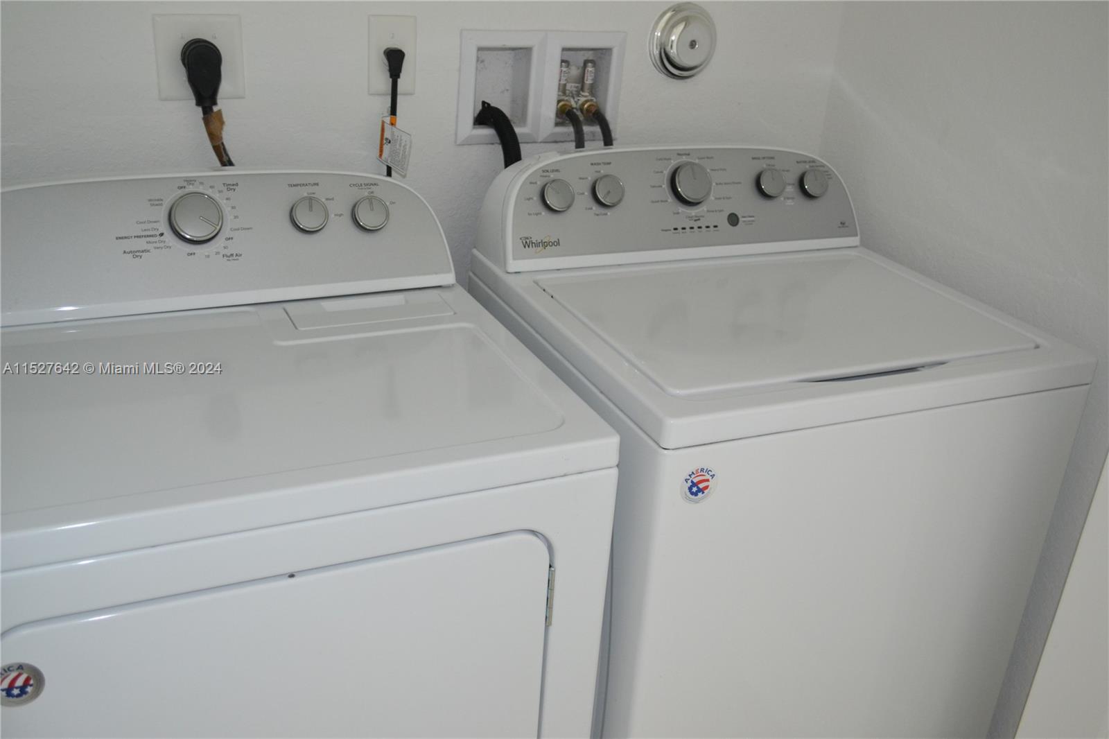 PEMBROKE LAKES SOUTH - Residential Lease