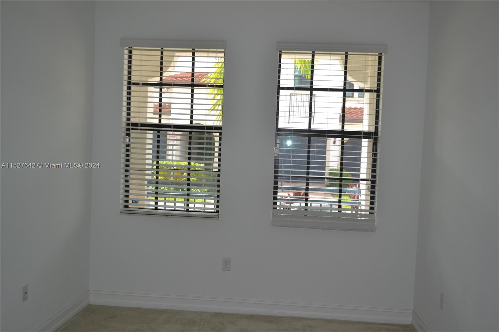 PEMBROKE LAKES SOUTH - Residential Lease