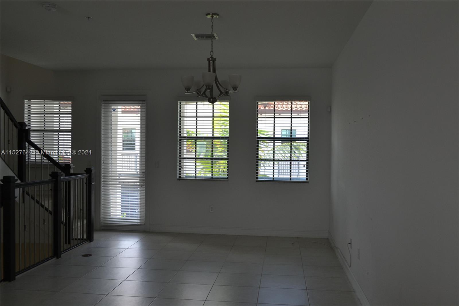 PEMBROKE LAKES SOUTH - Residential Lease