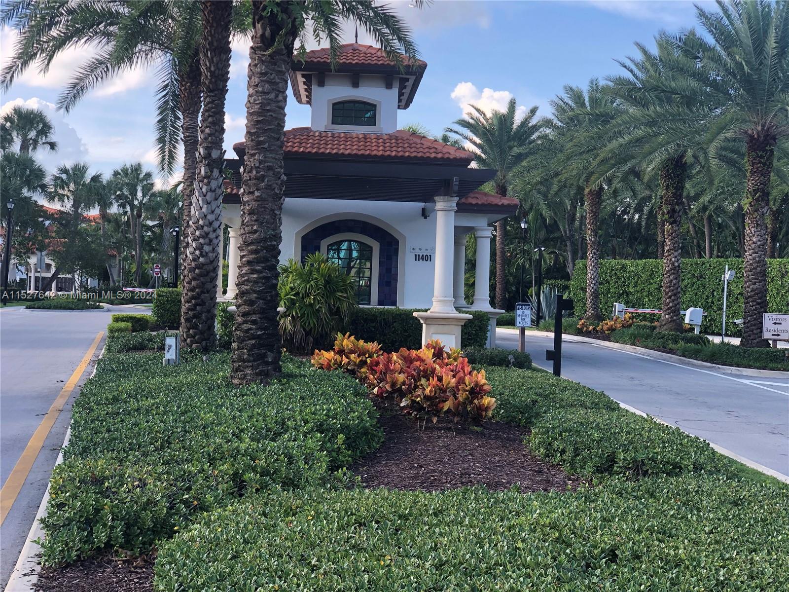 PEMBROKE LAKES SOUTH - Residential Lease