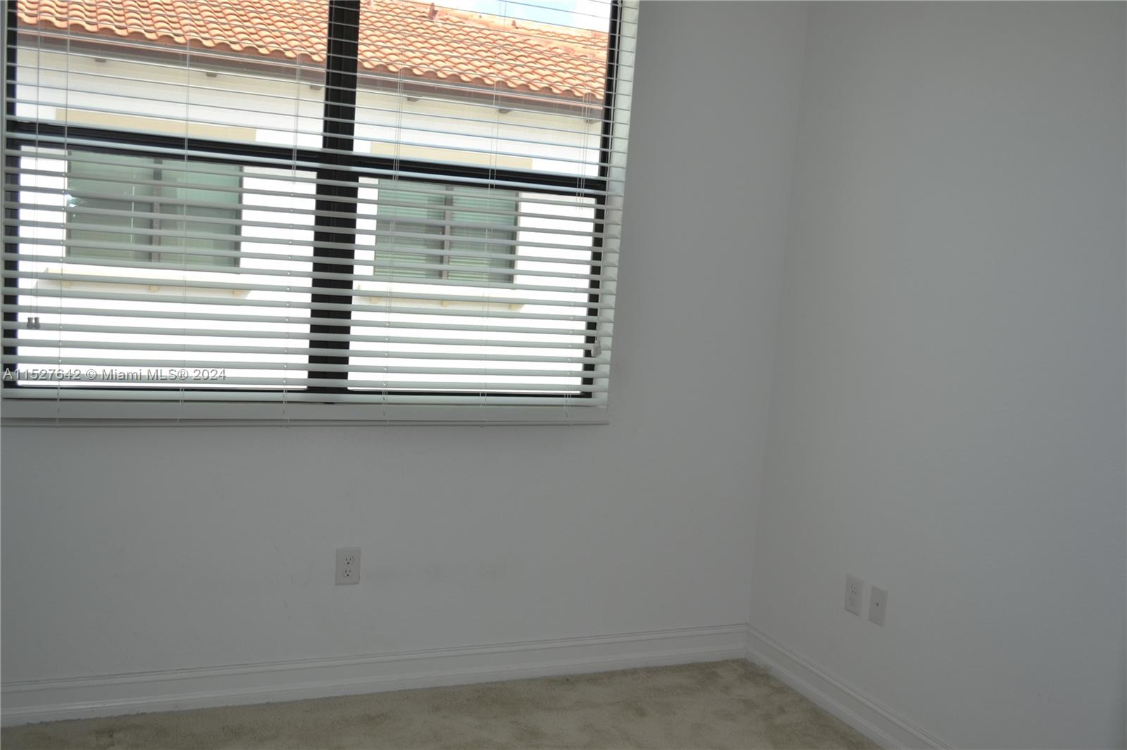 PEMBROKE LAKES SOUTH - Residential Lease