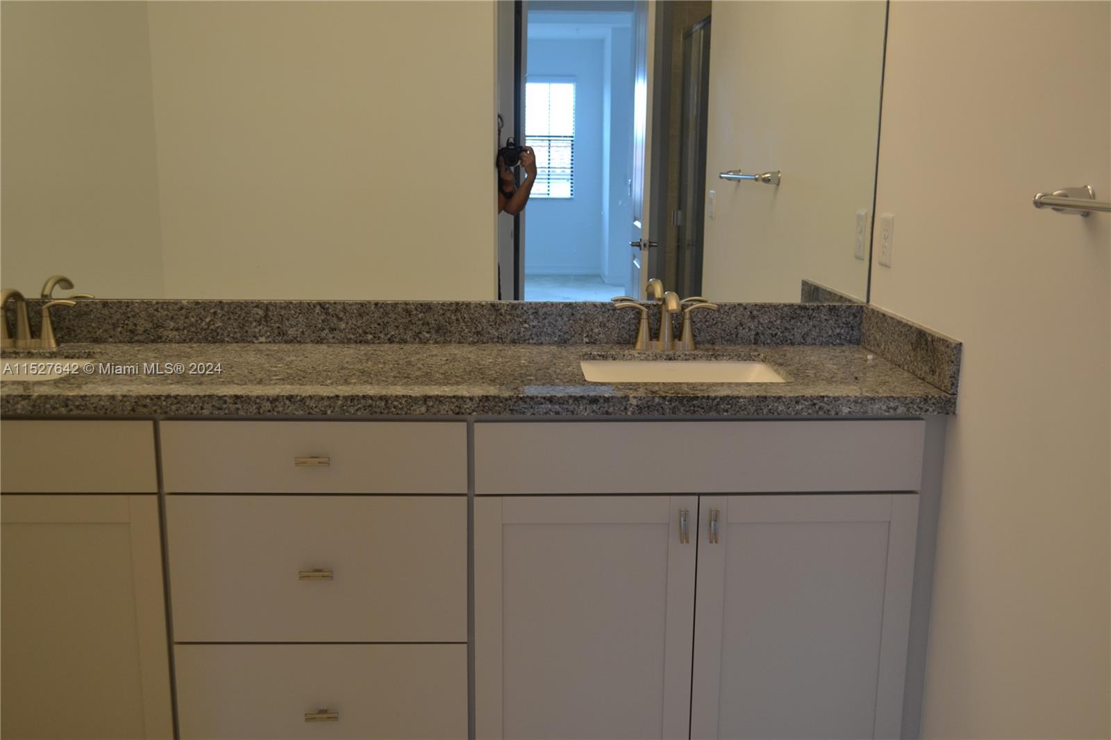 PEMBROKE LAKES SOUTH - Residential Lease