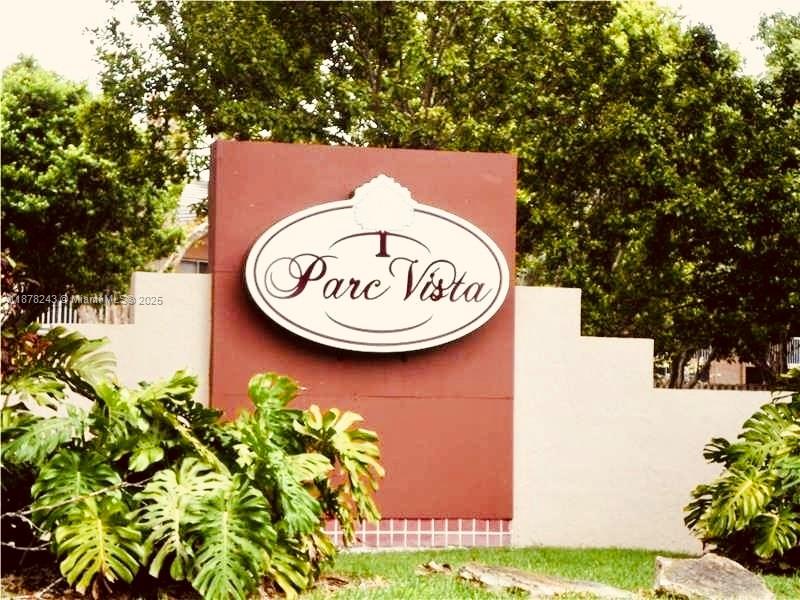 PARC VISTA CONDO - Residential