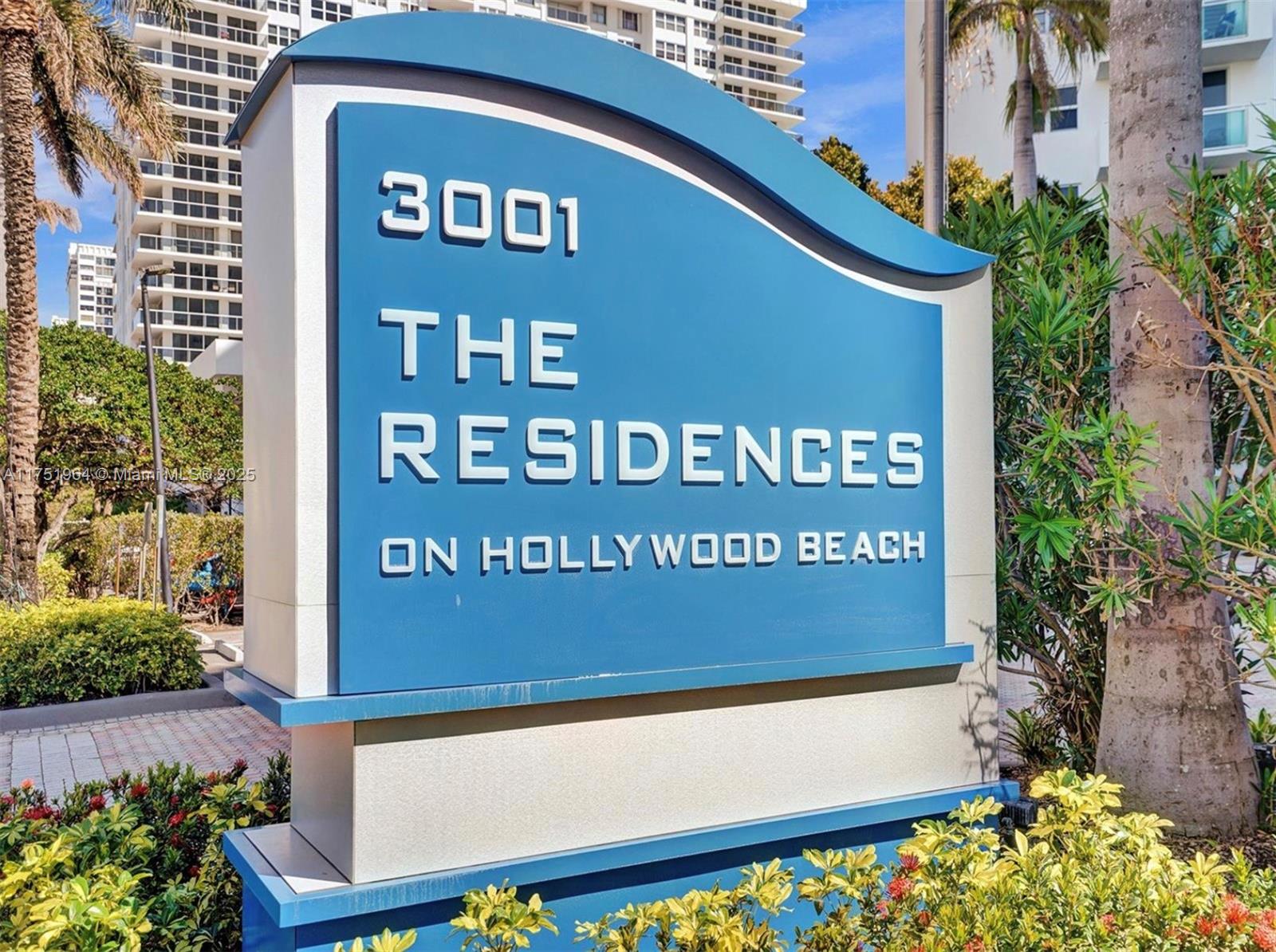 RESIDENCES ON HOLLYWOOD B - Residential