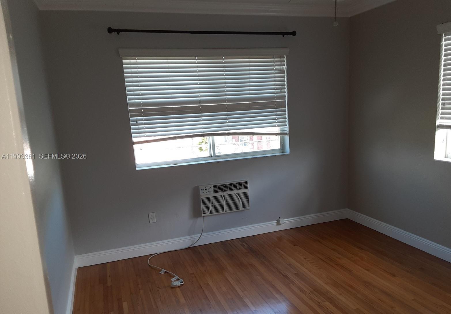 BISCAYNE BCH SUB - Residential Lease