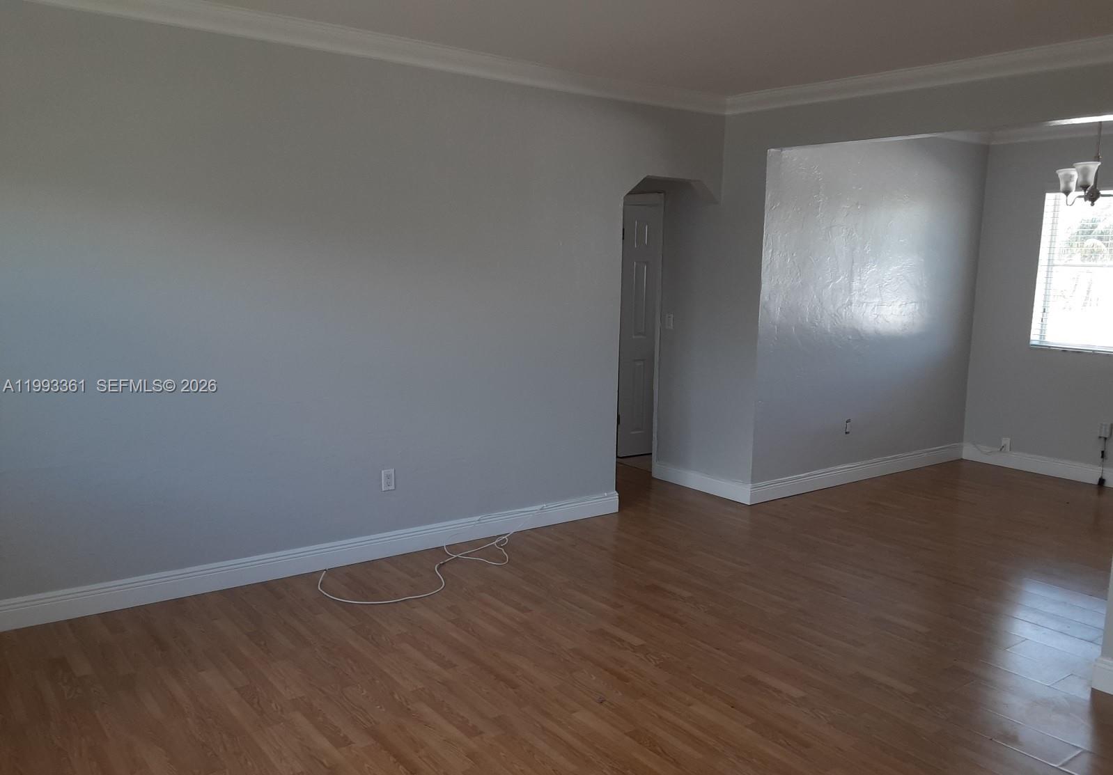 BISCAYNE BCH SUB - Residential Lease