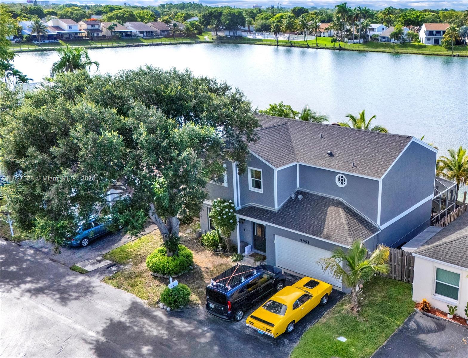 LAKES BY THE BAY SEC 6 - Residential