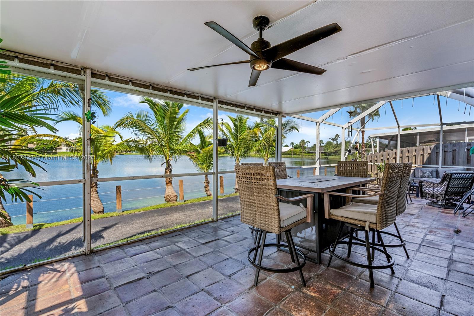 LAKES BY THE BAY SEC 6 - Residential