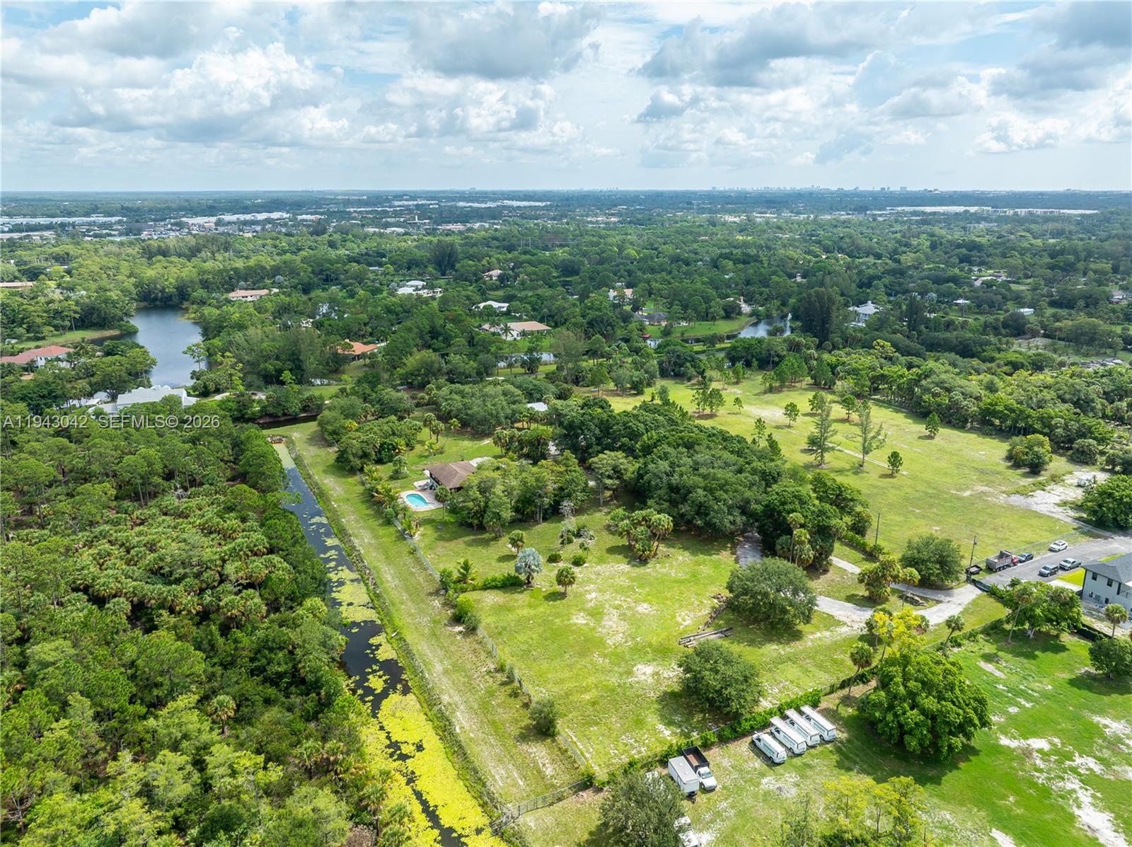 PALM BEACH FARMS CO 3 - Residential