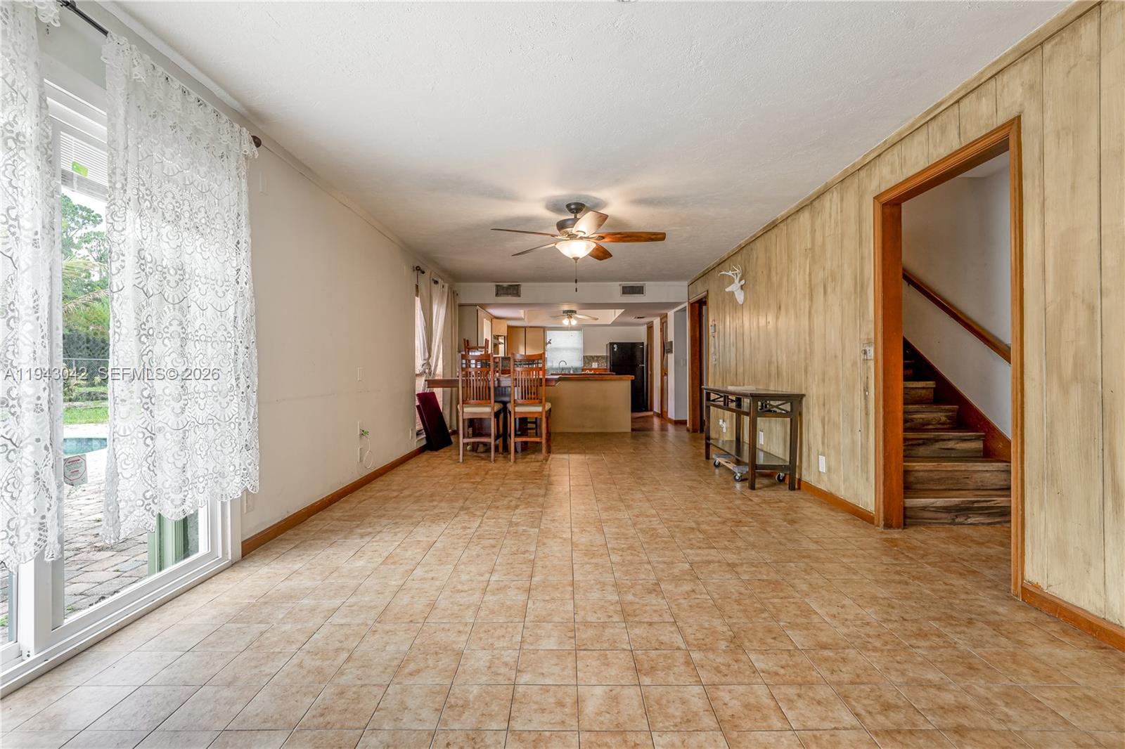 PALM BEACH FARMS CO 3 - Residential