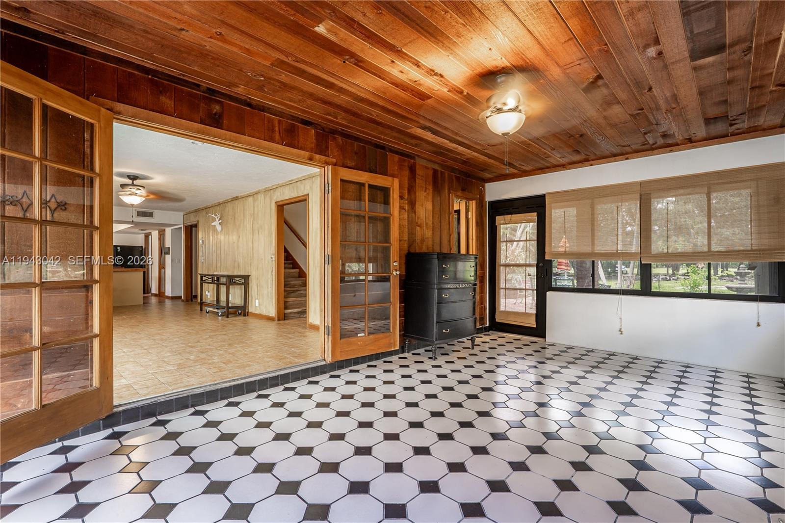 PALM BEACH FARMS CO 3 - Residential