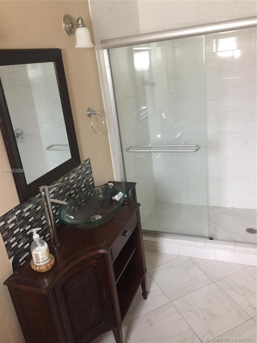 SUNSET TRAILS NO 5 - Residential Lease