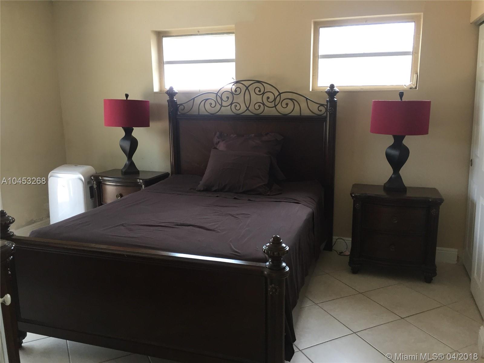 SUNSET TRAILS NO 5 - Residential Lease