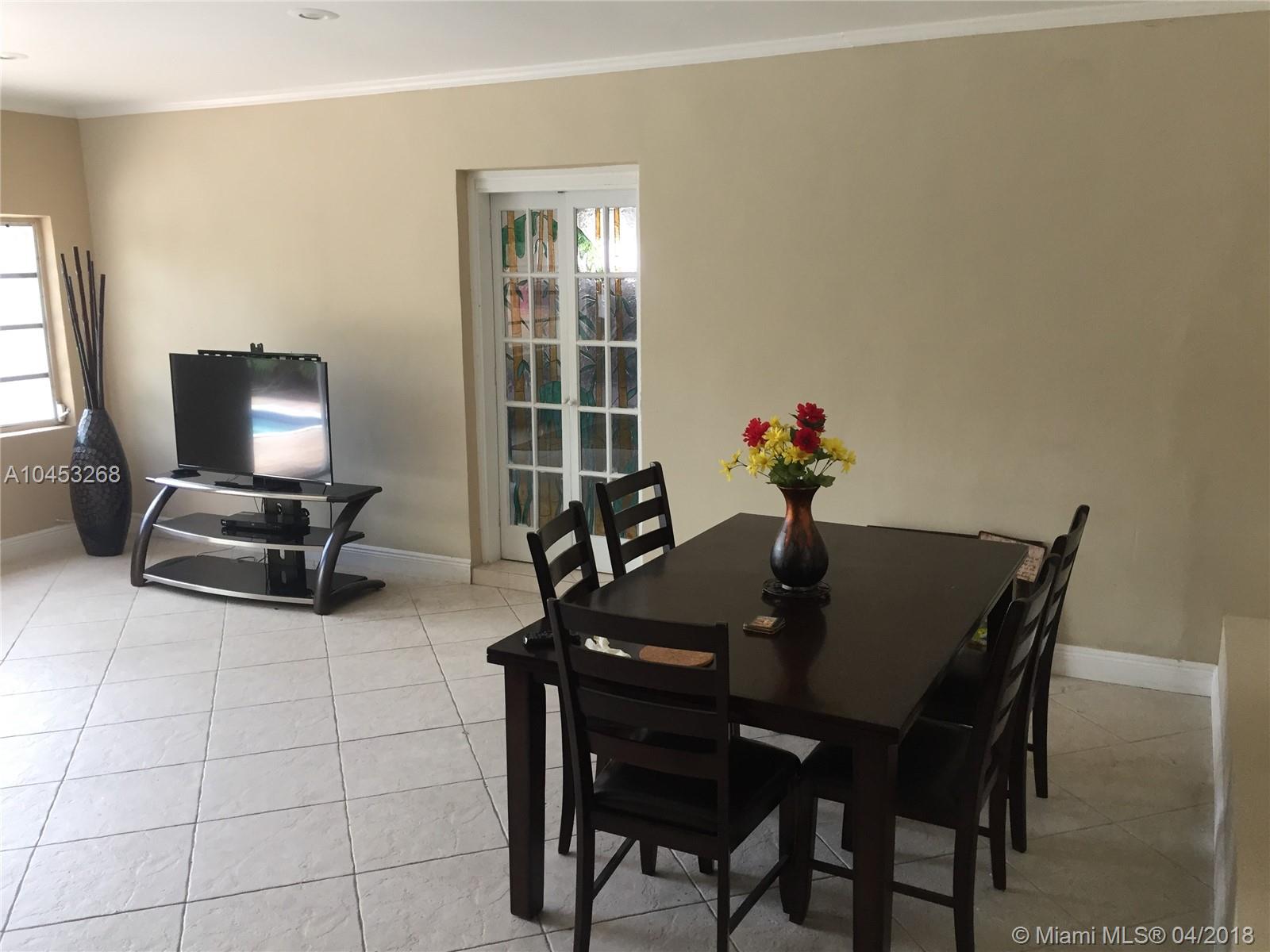 SUNSET TRAILS NO 5 - Residential Lease