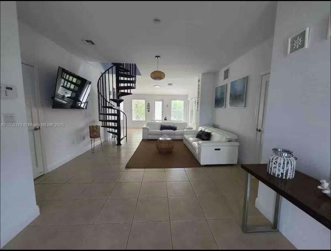 MONROE PARK - Residential Lease