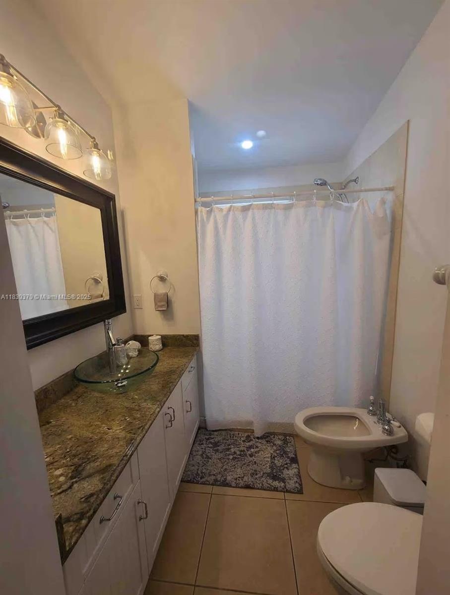 MONROE PARK - Residential Lease