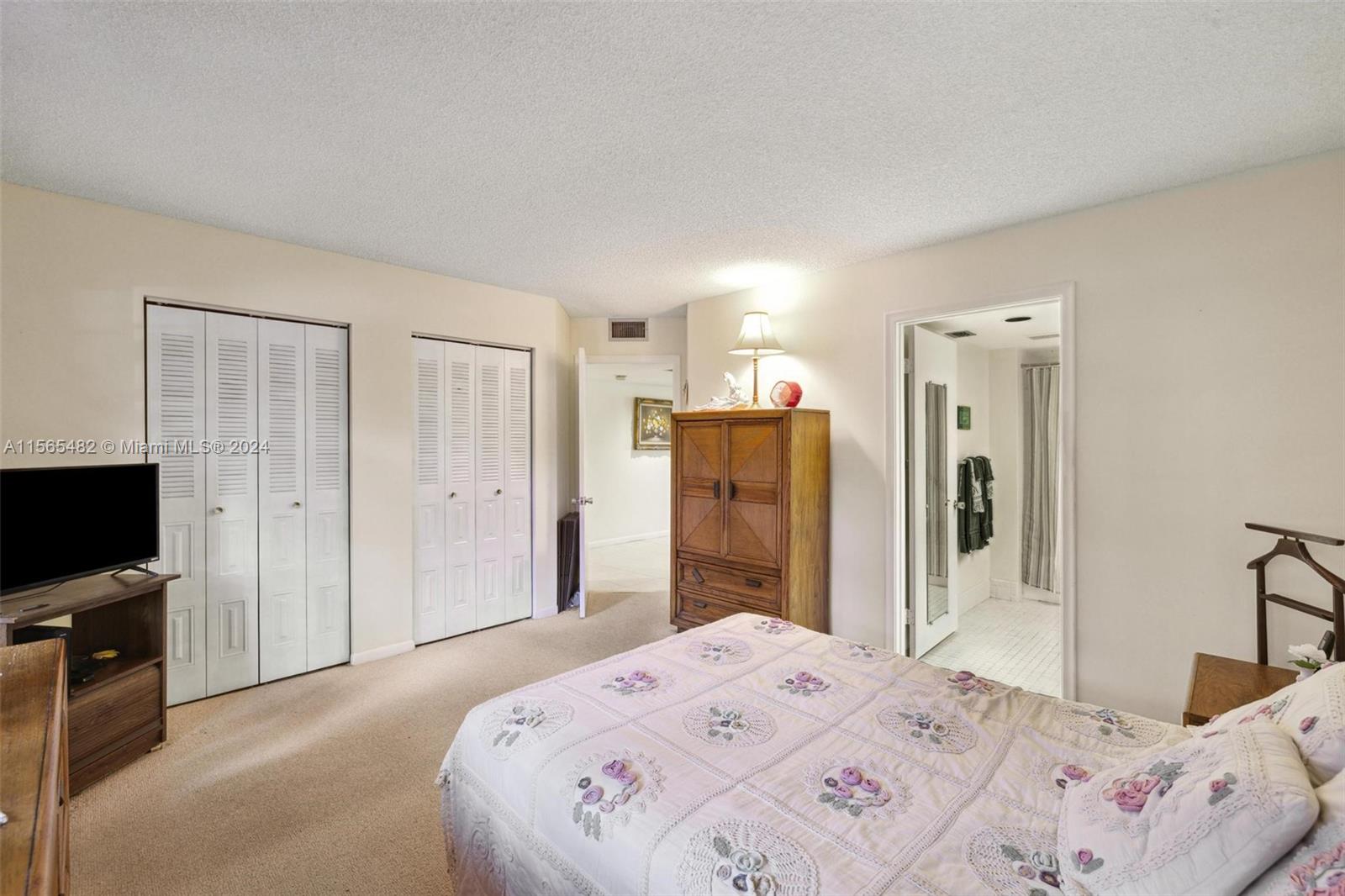 CAMBRIDGE AT CENTURY - Residential