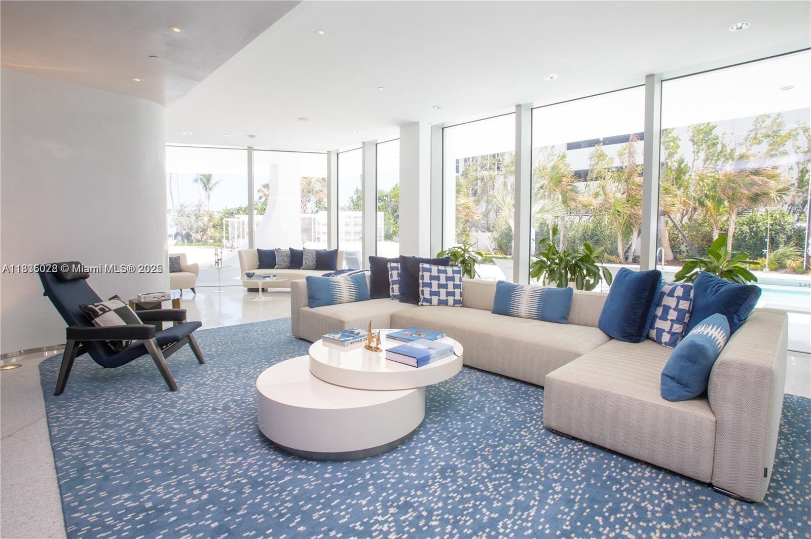 JADE SIGNATURE CONDO - Residential