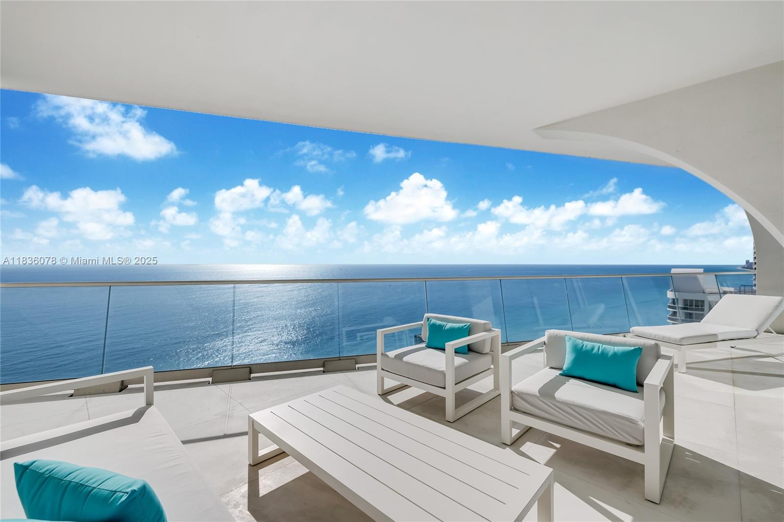 16901 Collins Ave 2702, Sunny Isles Beach, FL, 33160/$5,500,000 2 16901 Collins Ave 2702