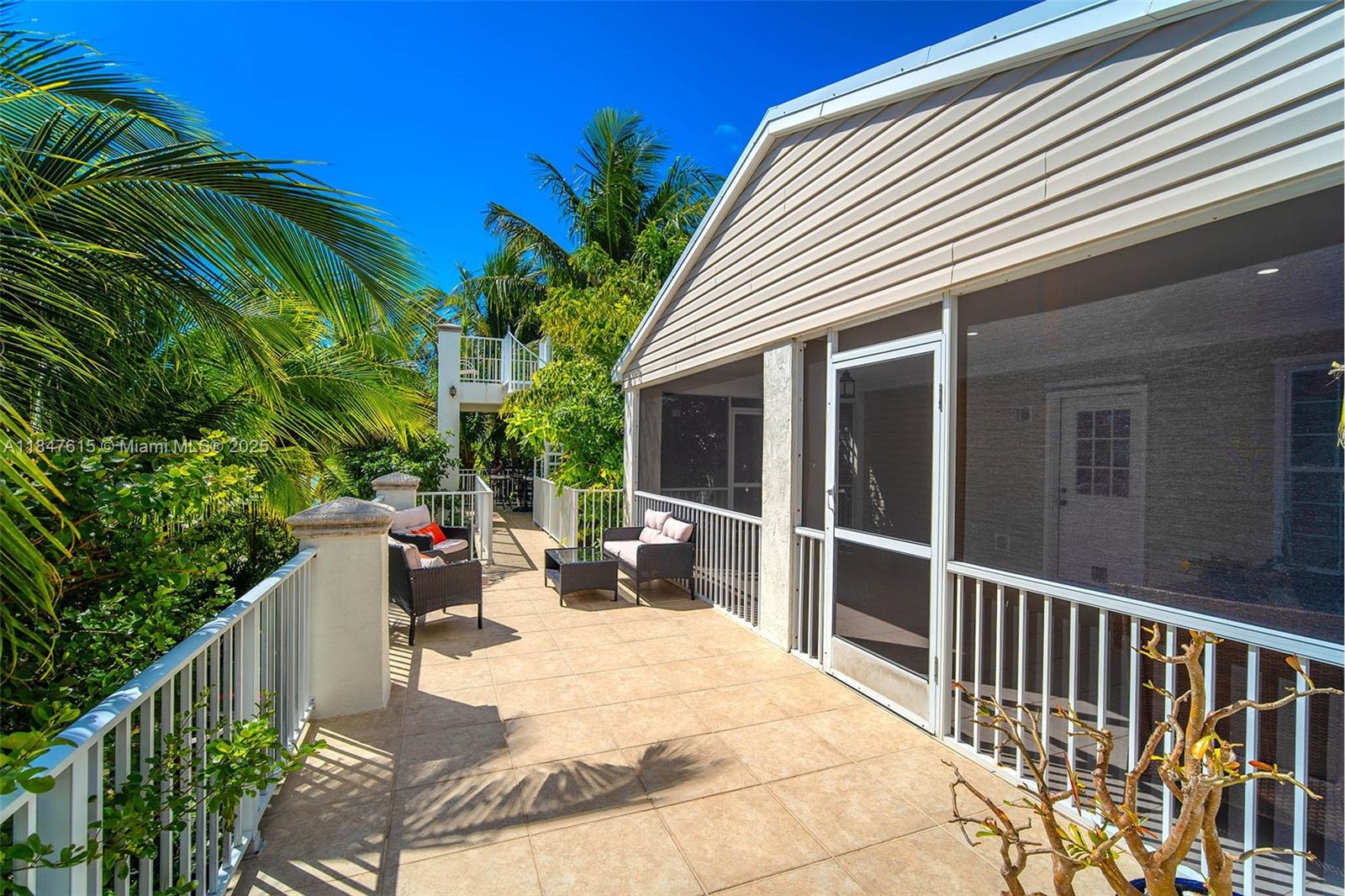 SUGARLOAF SHORES SEC D EX - Residential