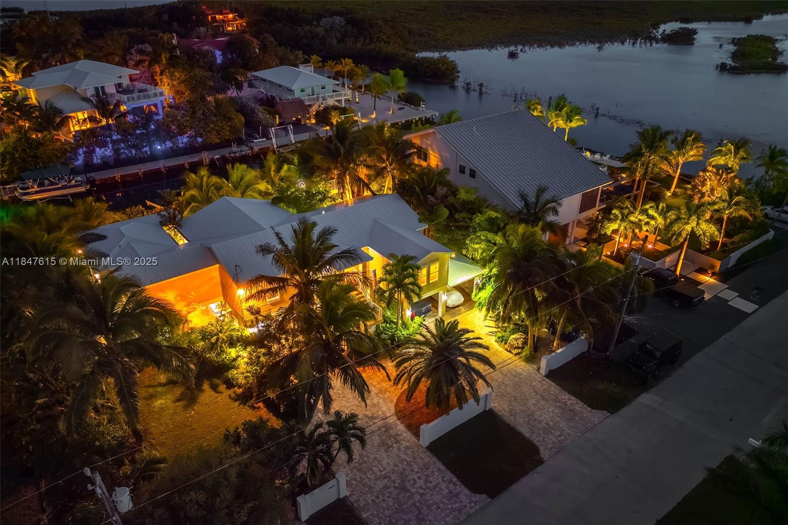 SUGARLOAF SHORES SEC D EX - Residential