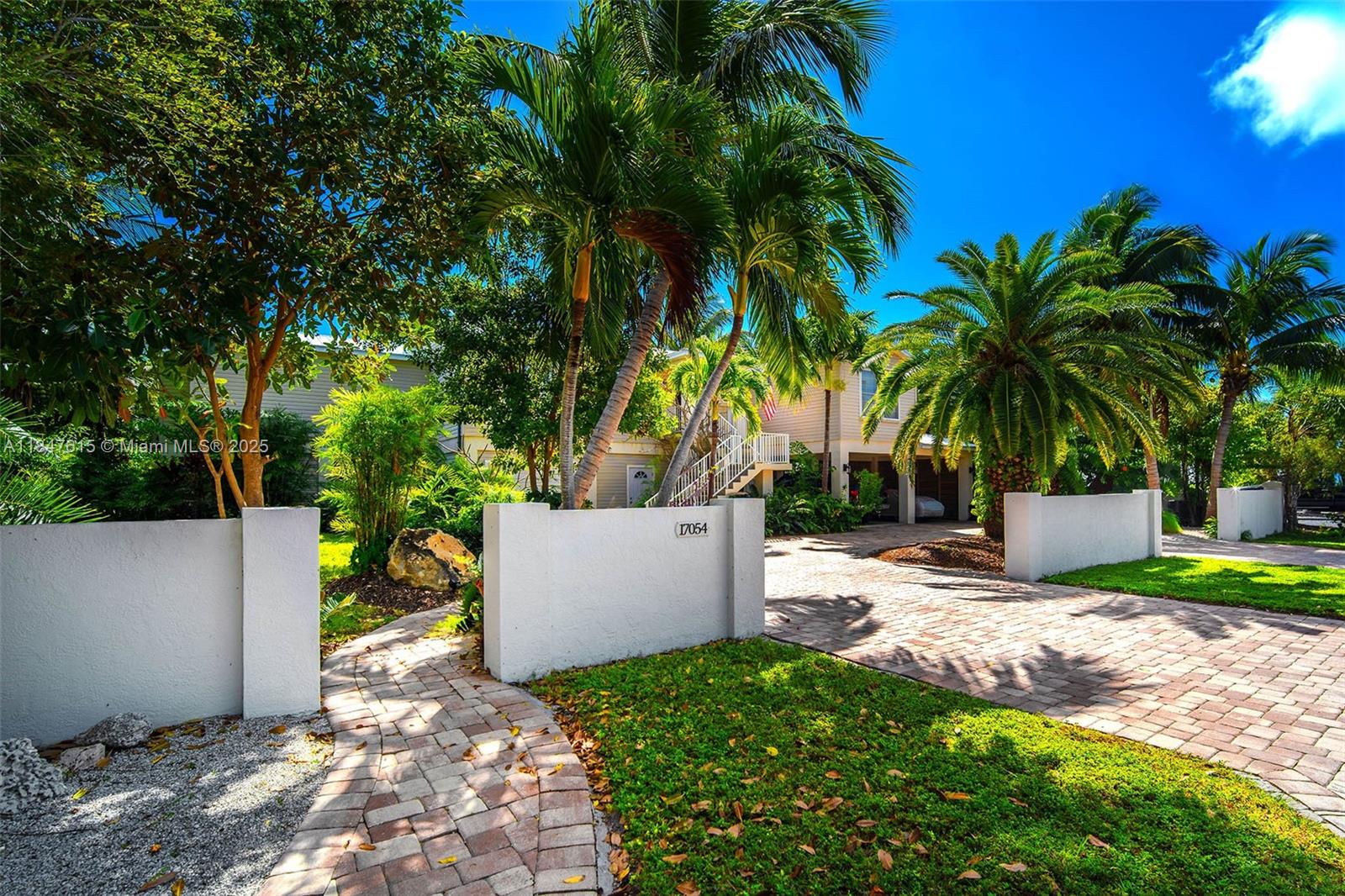 SUGARLOAF SHORES SEC D EX - Residential