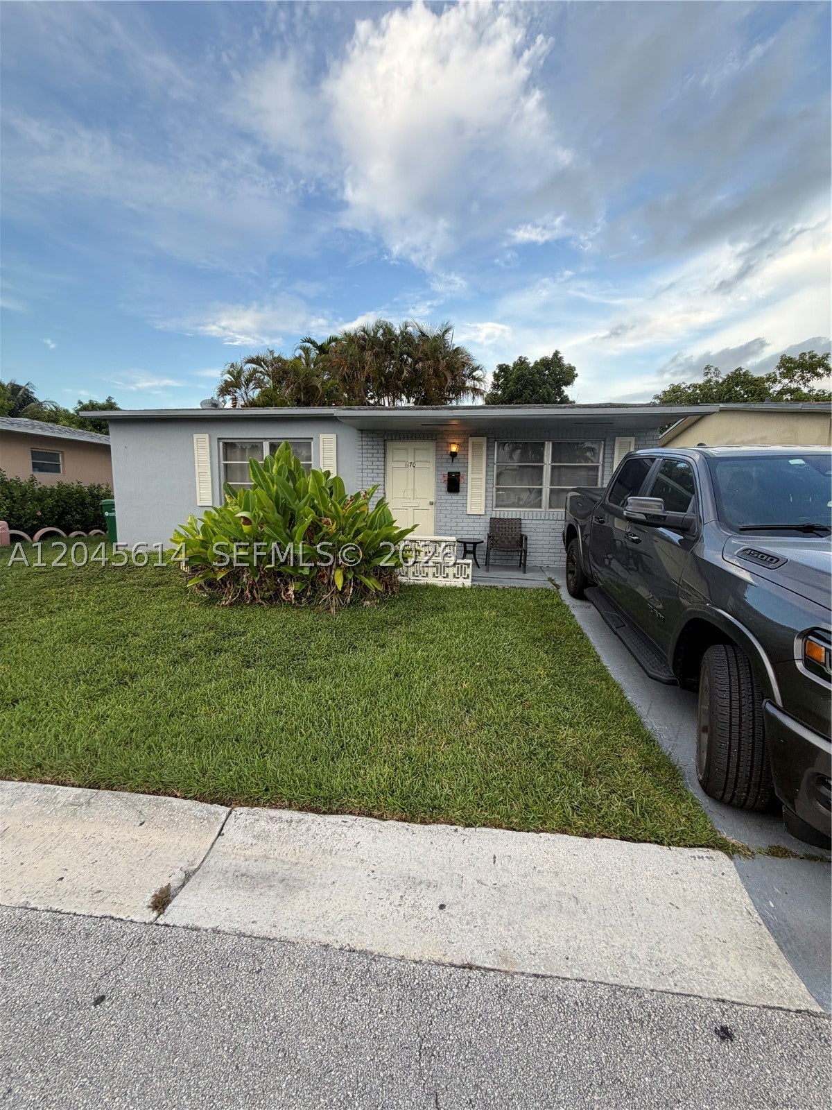 1170 NW 66th Ter