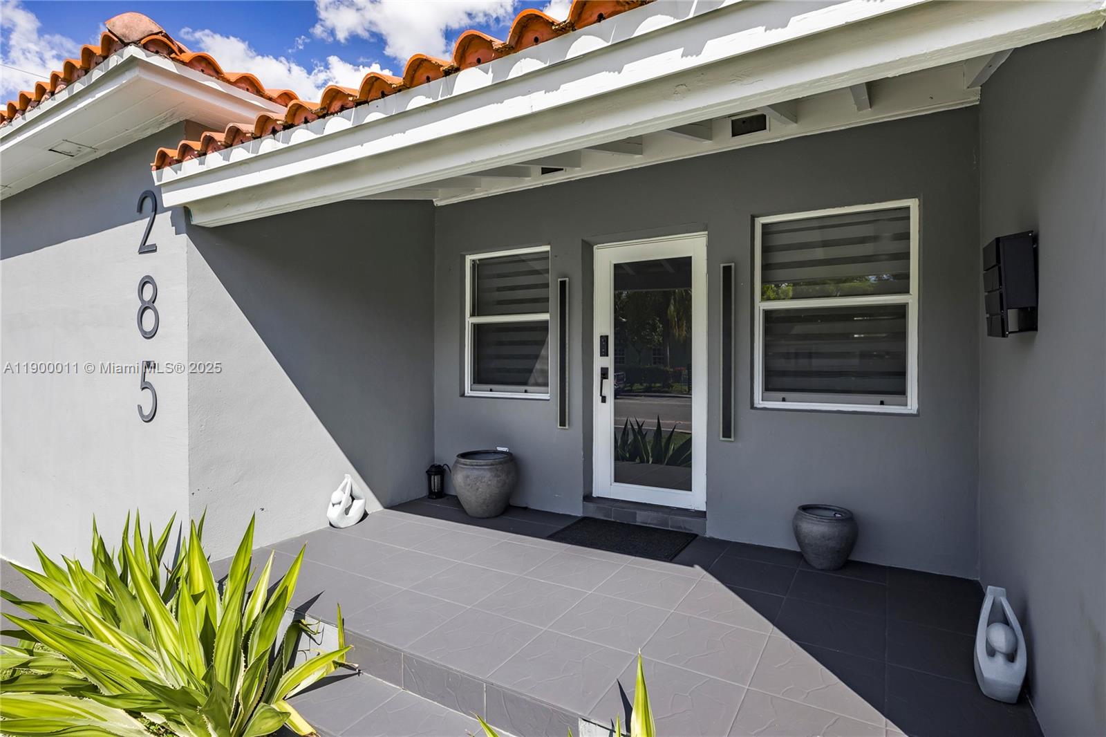 COLUMBIA PARK CORR PL - Residential