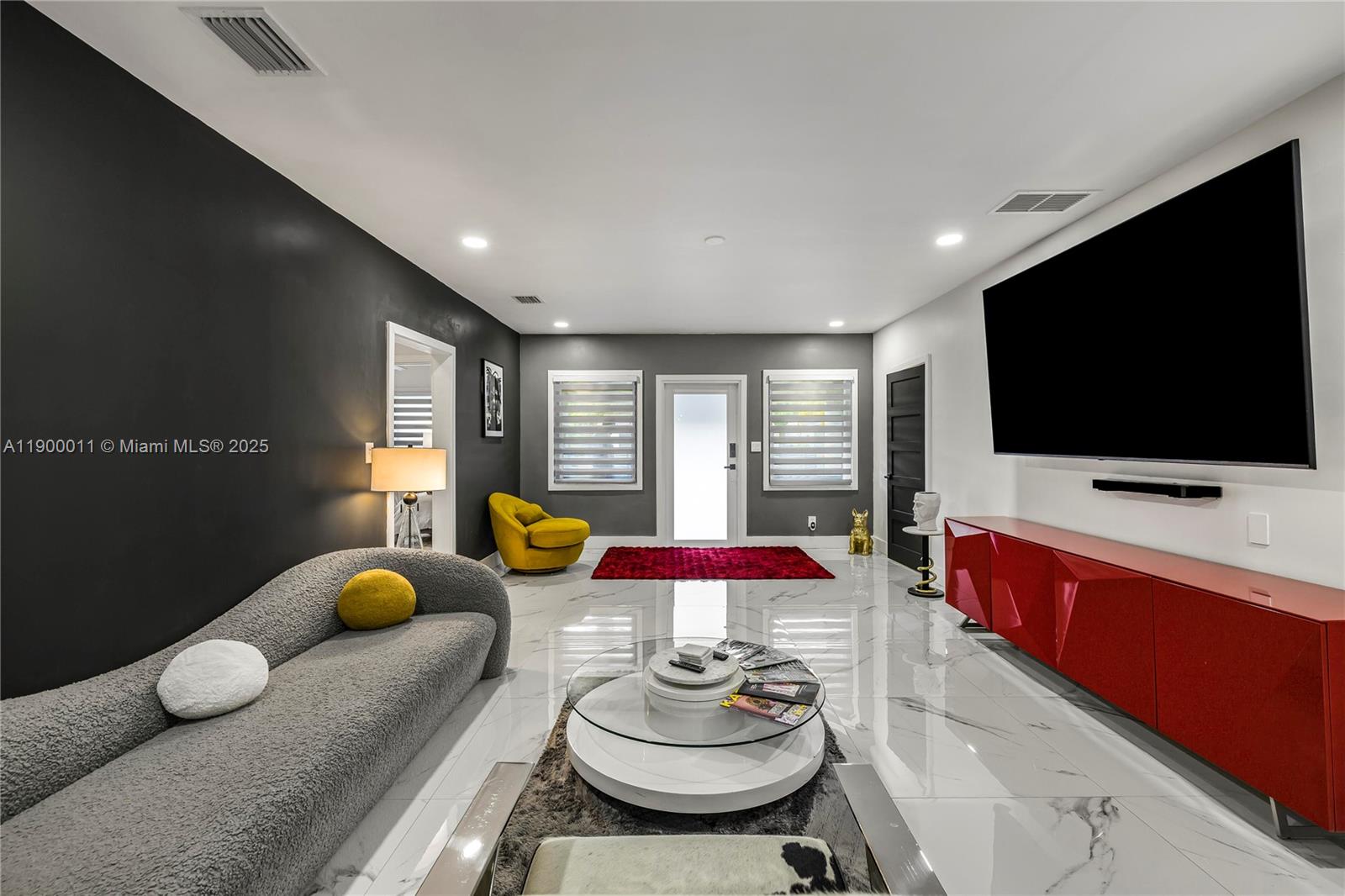 COLUMBIA PARK CORR PL - Residential