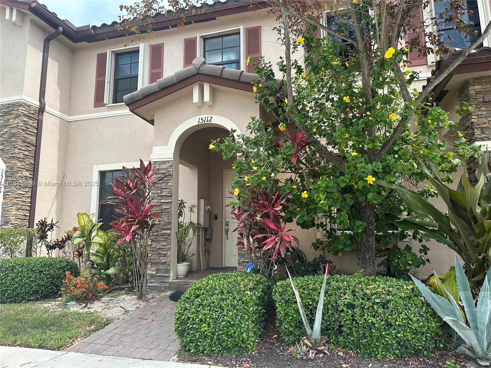 Rental Property at 15112 Sw 116th St 15112, Miami, Broward County, Florida - Bedrooms: 2 
Bathrooms: 3  - $2,800 MO.